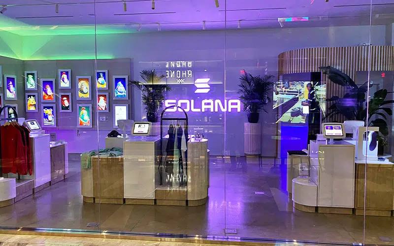 🖼 Solana откроет реальный магазин 😵 В Нью-Йорке откроется фирменный магазин Solana по...